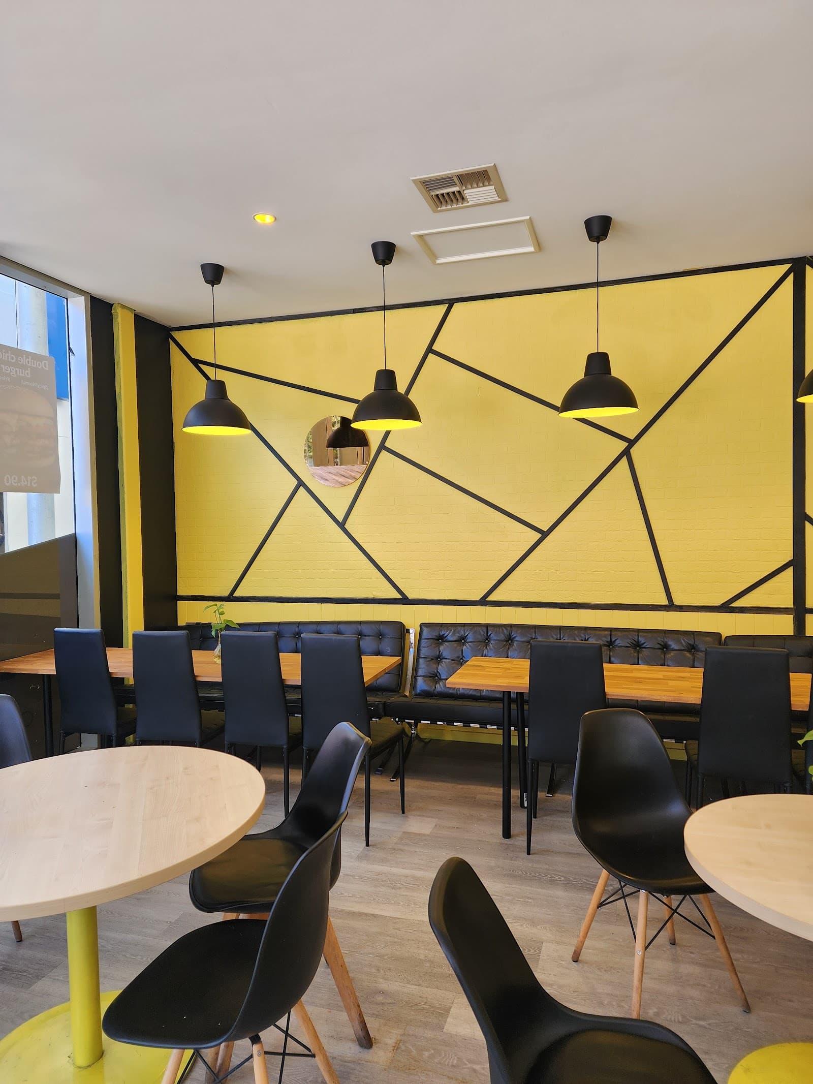 Cheeseburger Glenelg — Glenelg, Adelaide