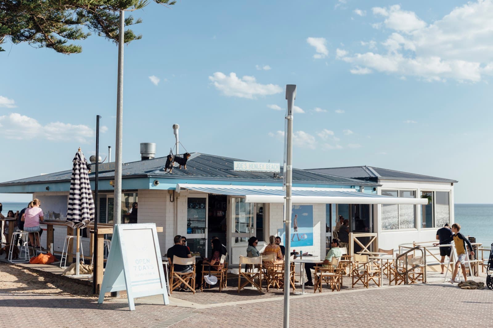 Joe's Henley Beach — Henley Beach, Adelaide