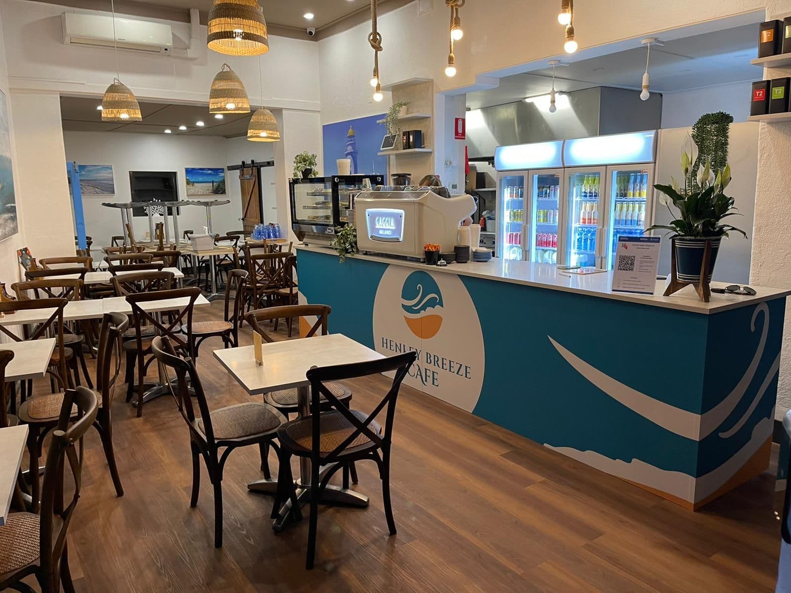 Henley Breeze Café — Henley Beach, Adelaide