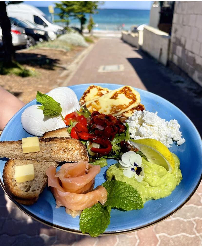 Henley Breeze Café — Henley Beach, Adelaide