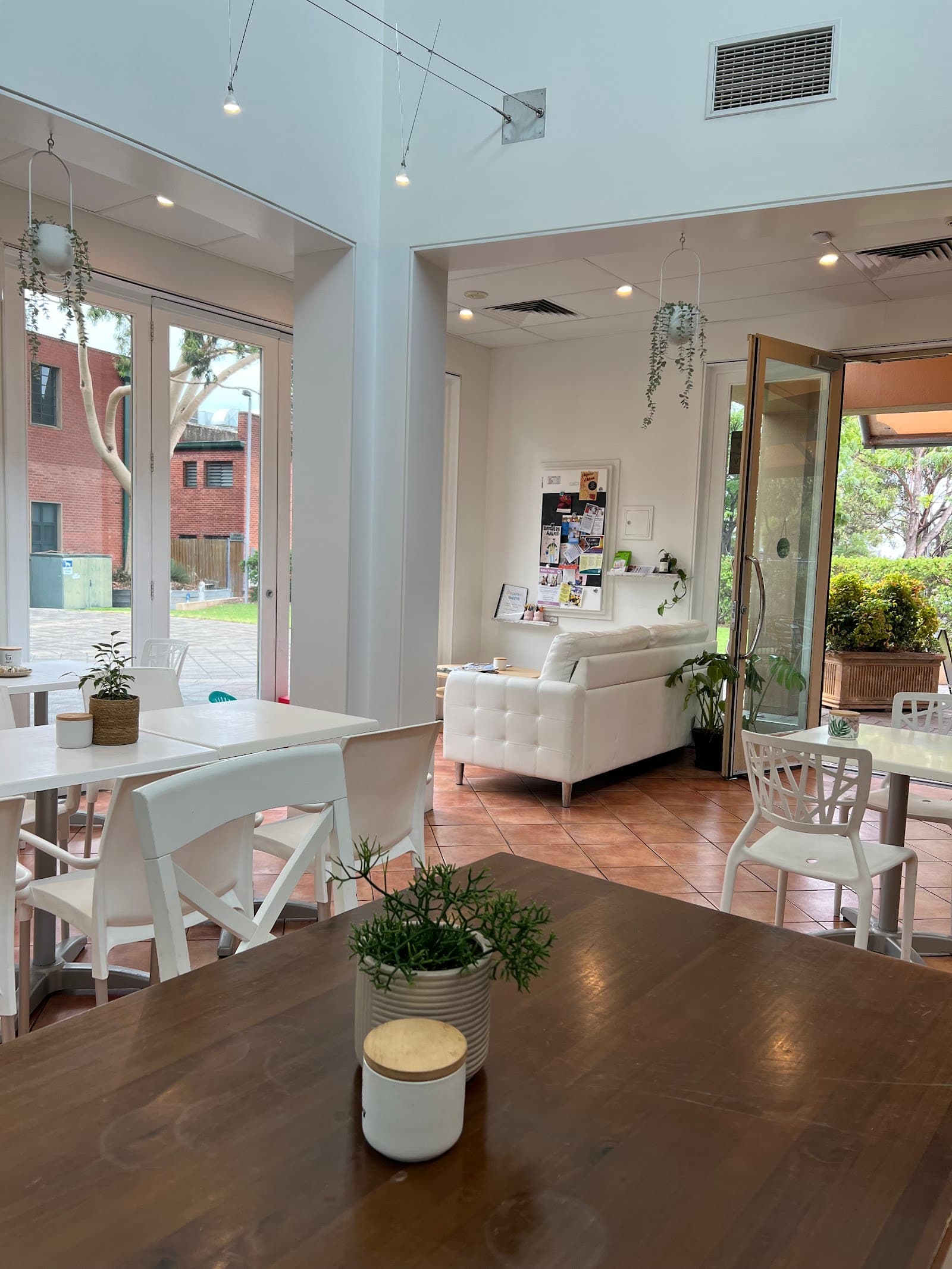 1816 Burnside Cafe — Burnside, Adelaide