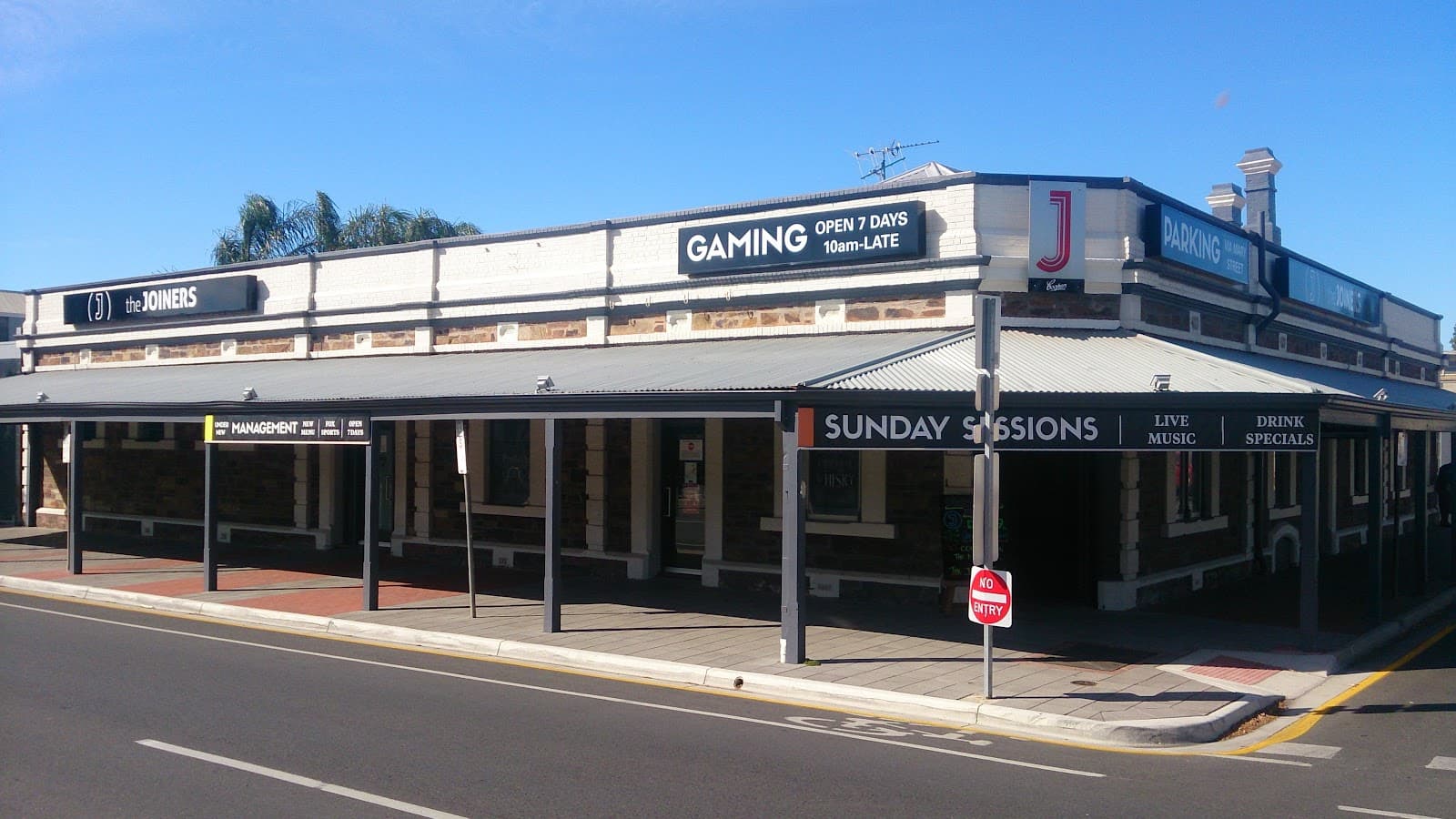 The Joiners Arms Hotel — Hindmarsh, Adelaide