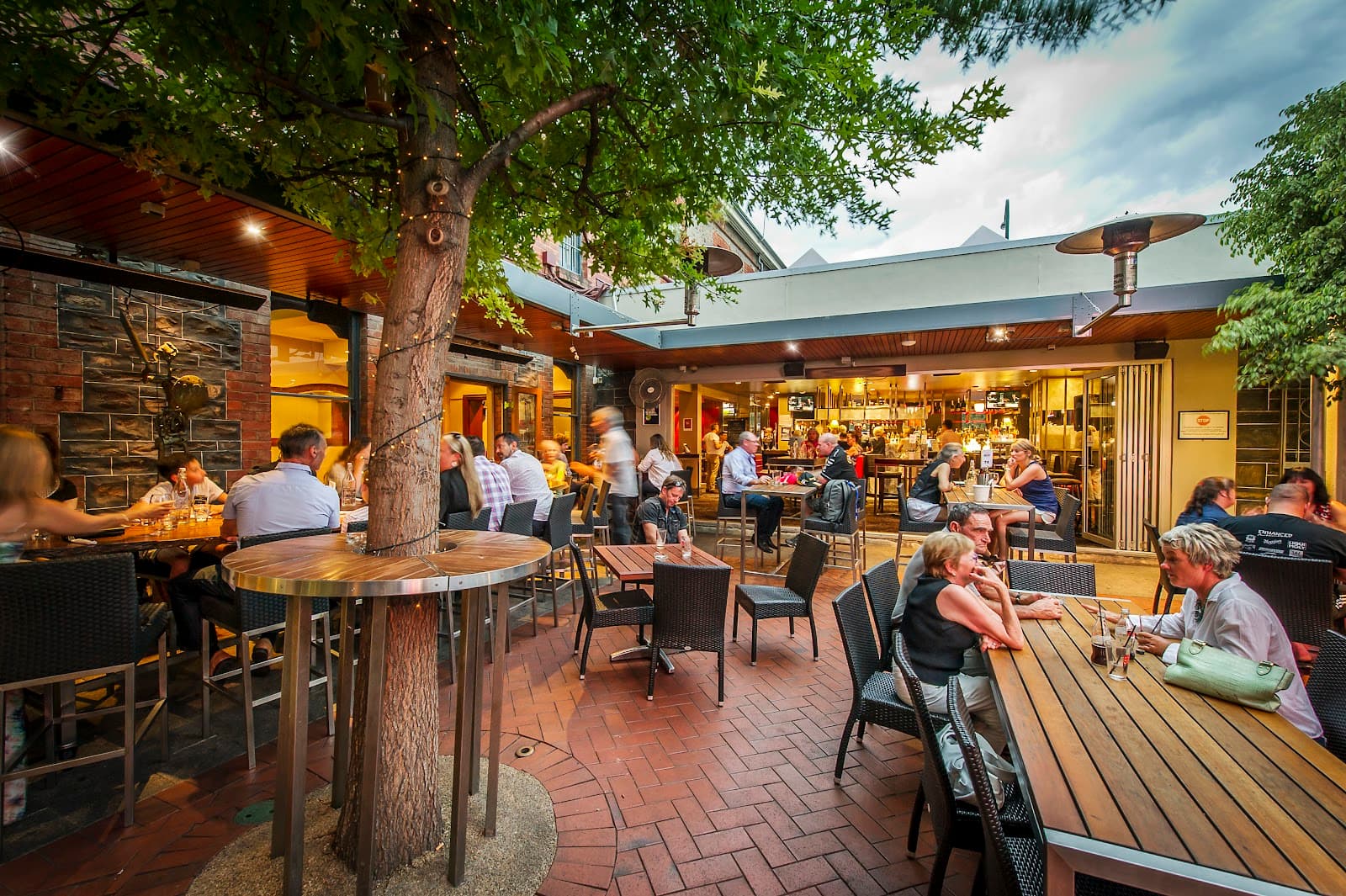 The Robin Hood Hotel — Norwood, Adelaide