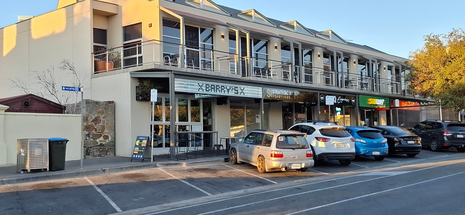 Barry's Burgers (Semaphore) — Semaphore, Adelaide