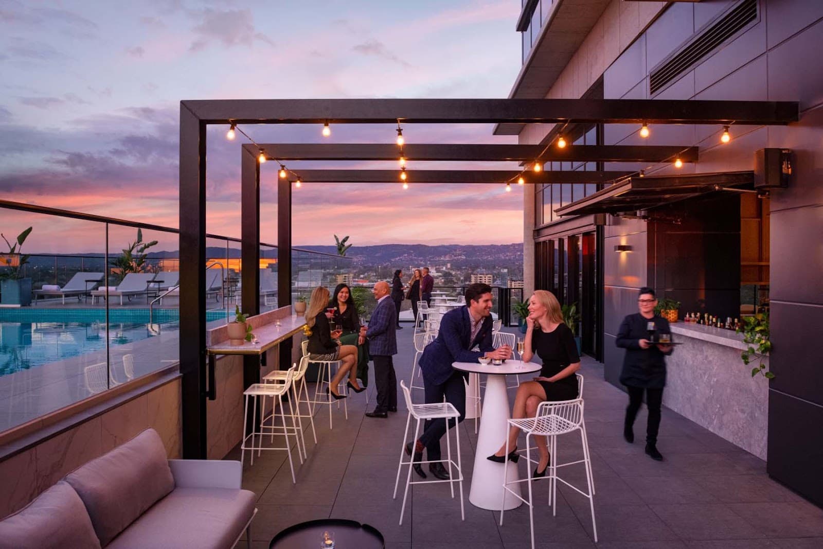 Luna10 — Adelaide