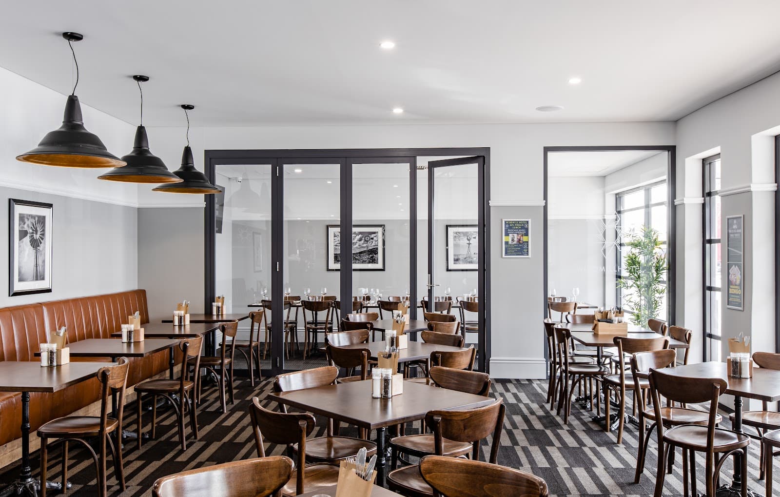Windmill Hotel — Prospect, Adelaide