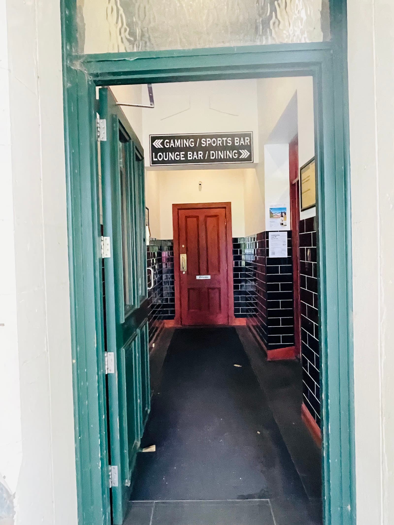 Wellington Hotel — North Adelaide, Adelaide