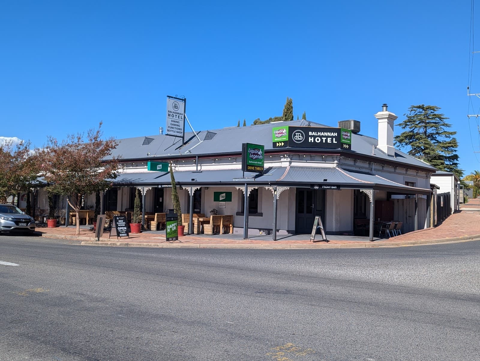 Balhannah Hotel — Hahndorf, Adelaide