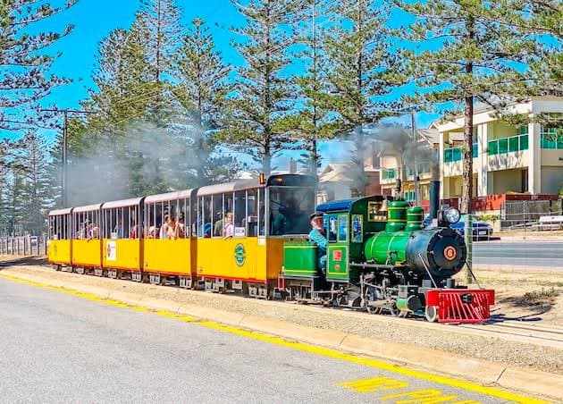Semaphore and Fort Glanville Tourist Railway — Semaphore, Adelaide