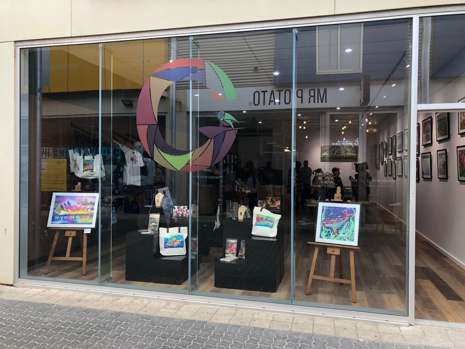 Grace's Gallery and Gifts — Glenelg, Adelaide