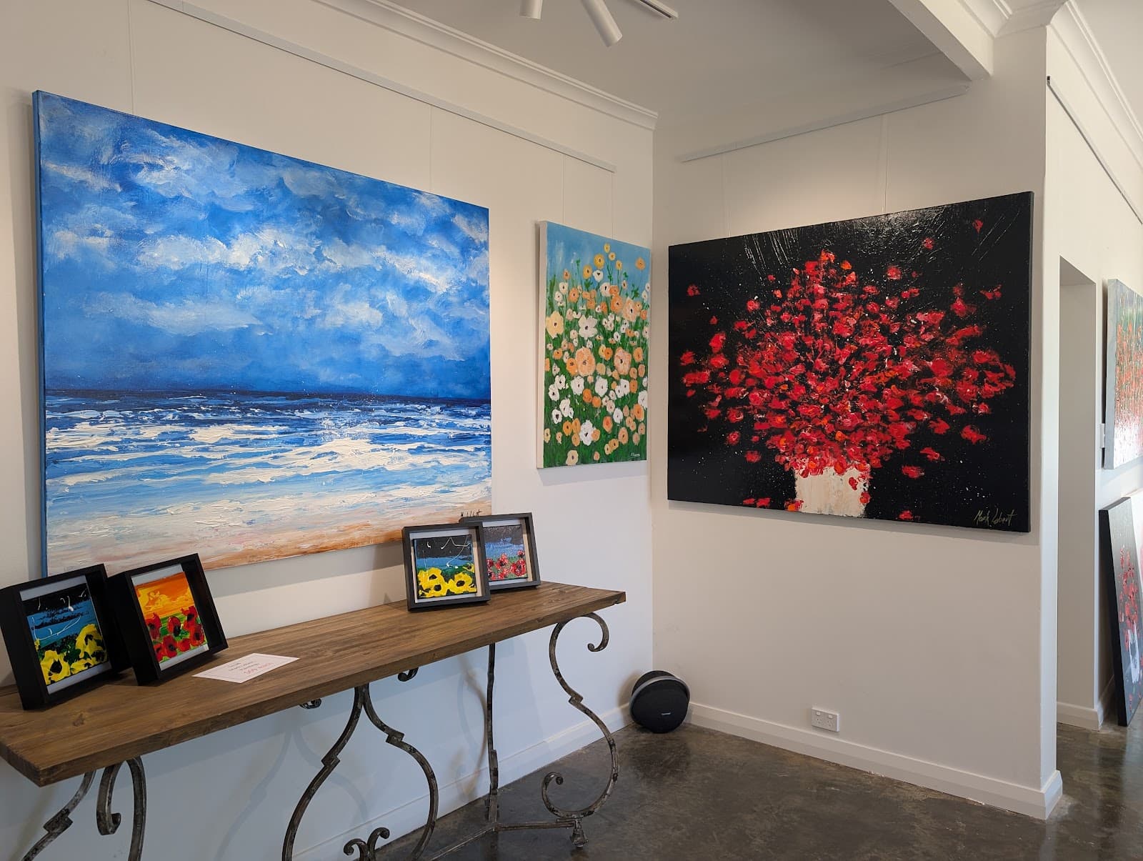 Mark Lobert Gallery — Hahndorf, Adelaide
