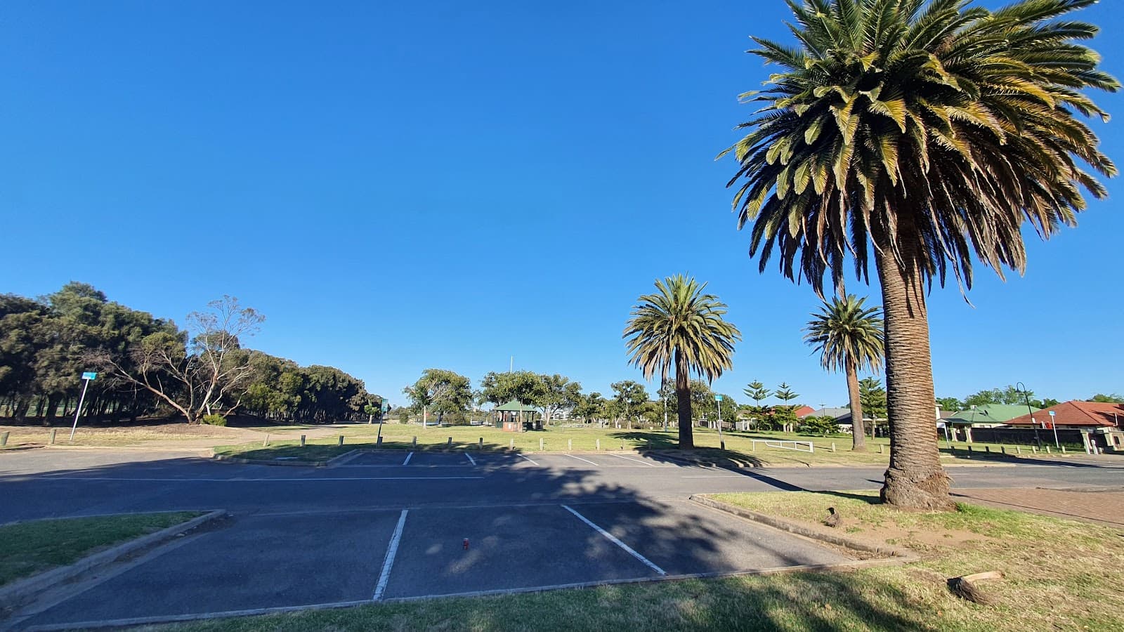 Joyce Snadden Reserve — Port Adelaide, Adelaide