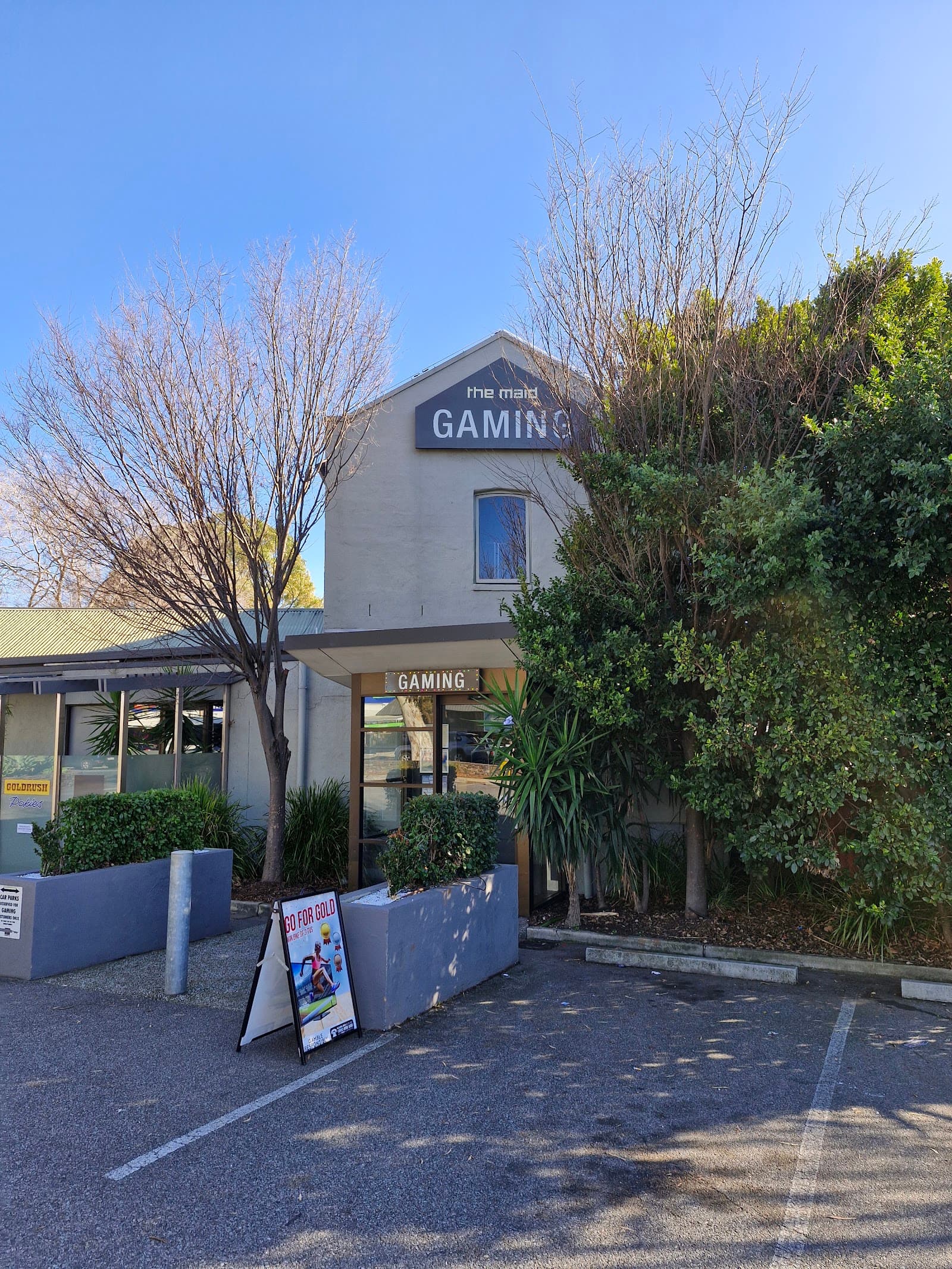 Lucky’s Beach Club — Norwood, Adelaide
