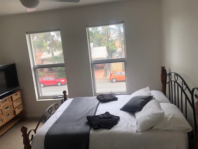 Brighton Beach Retreat — Brighton, Adelaide