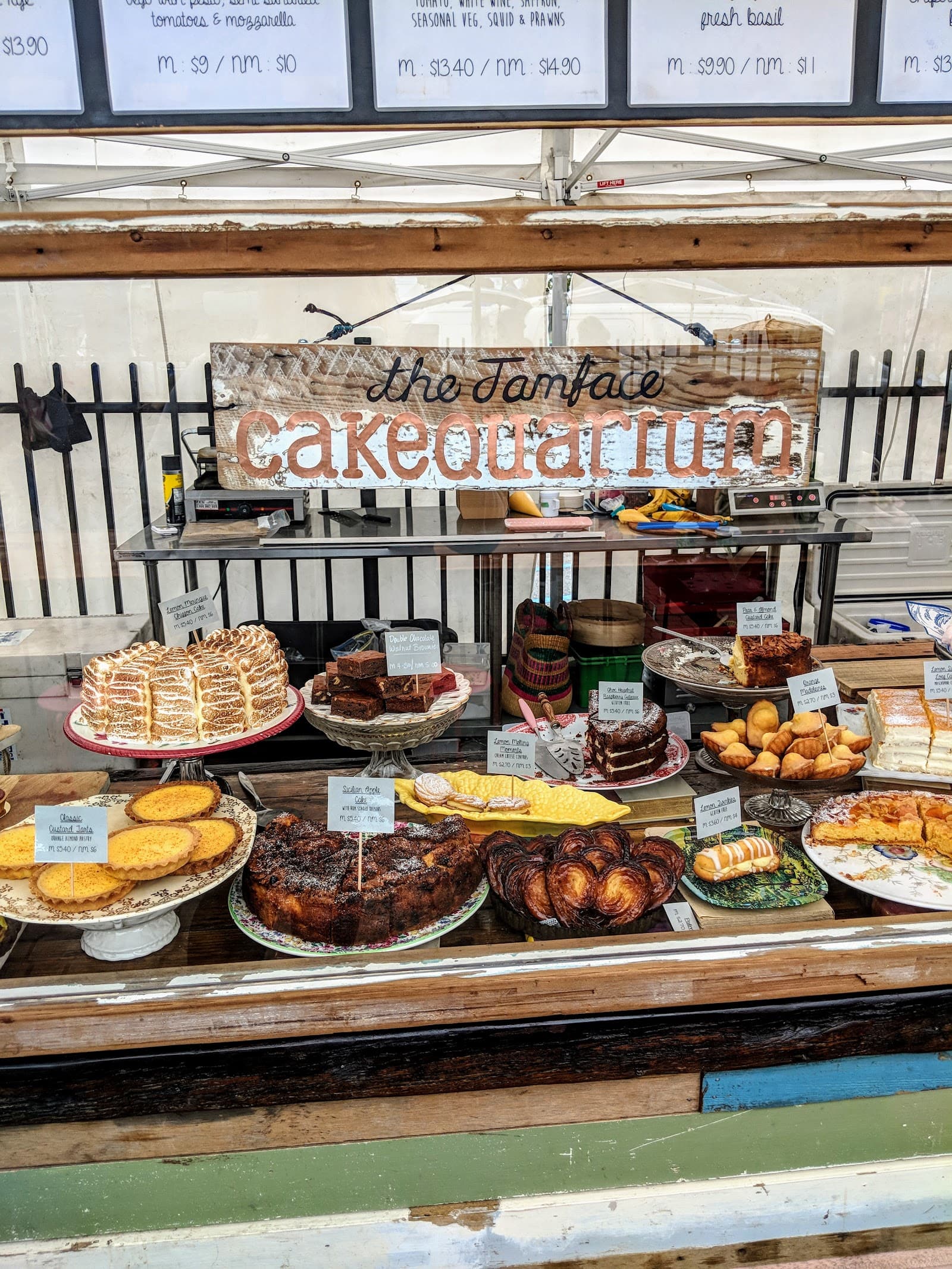 Adelaide Showground Farmers' Market — Hindmarsh, Adelaide