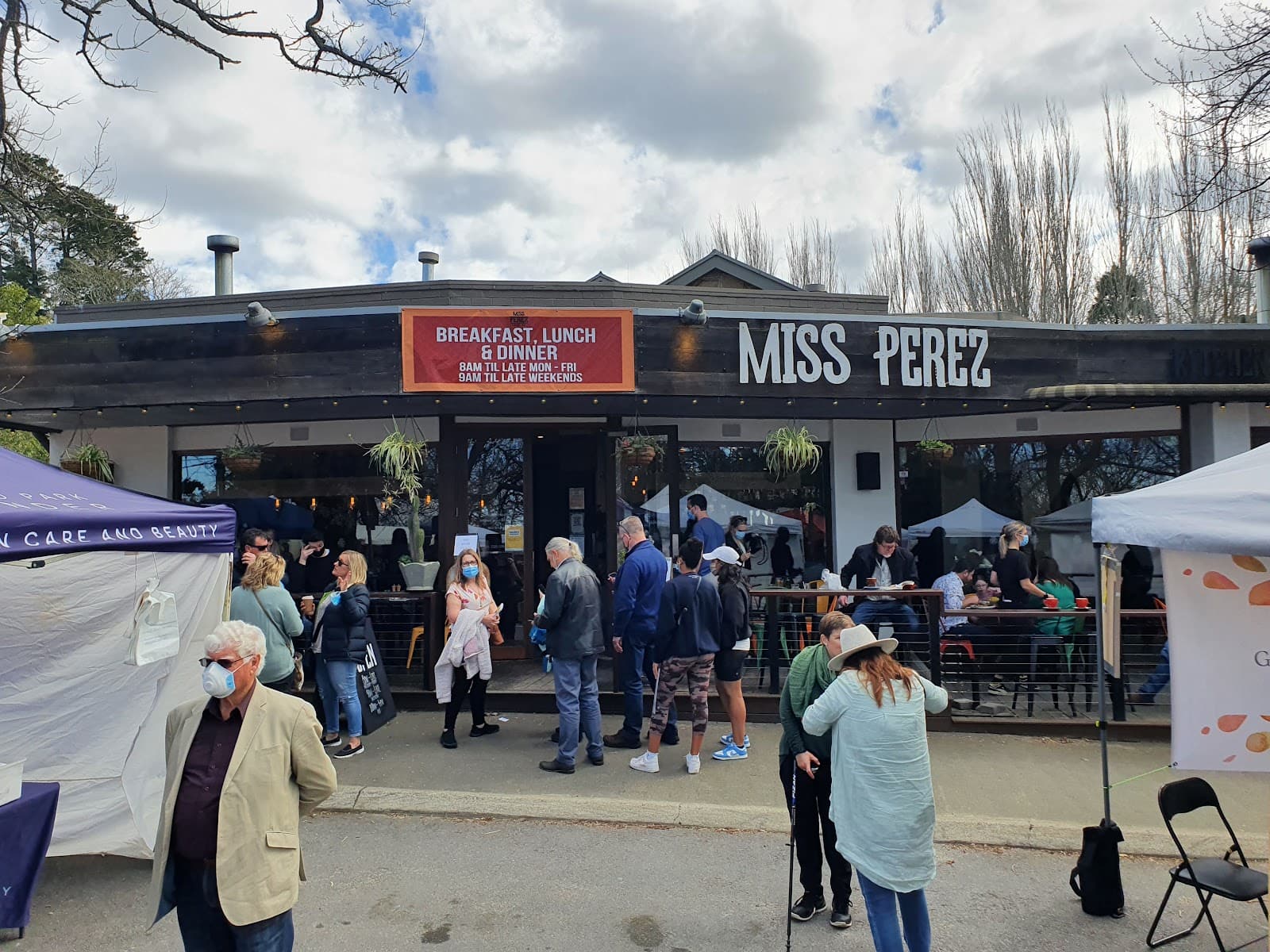 Stirling Market — Hahndorf, Adelaide