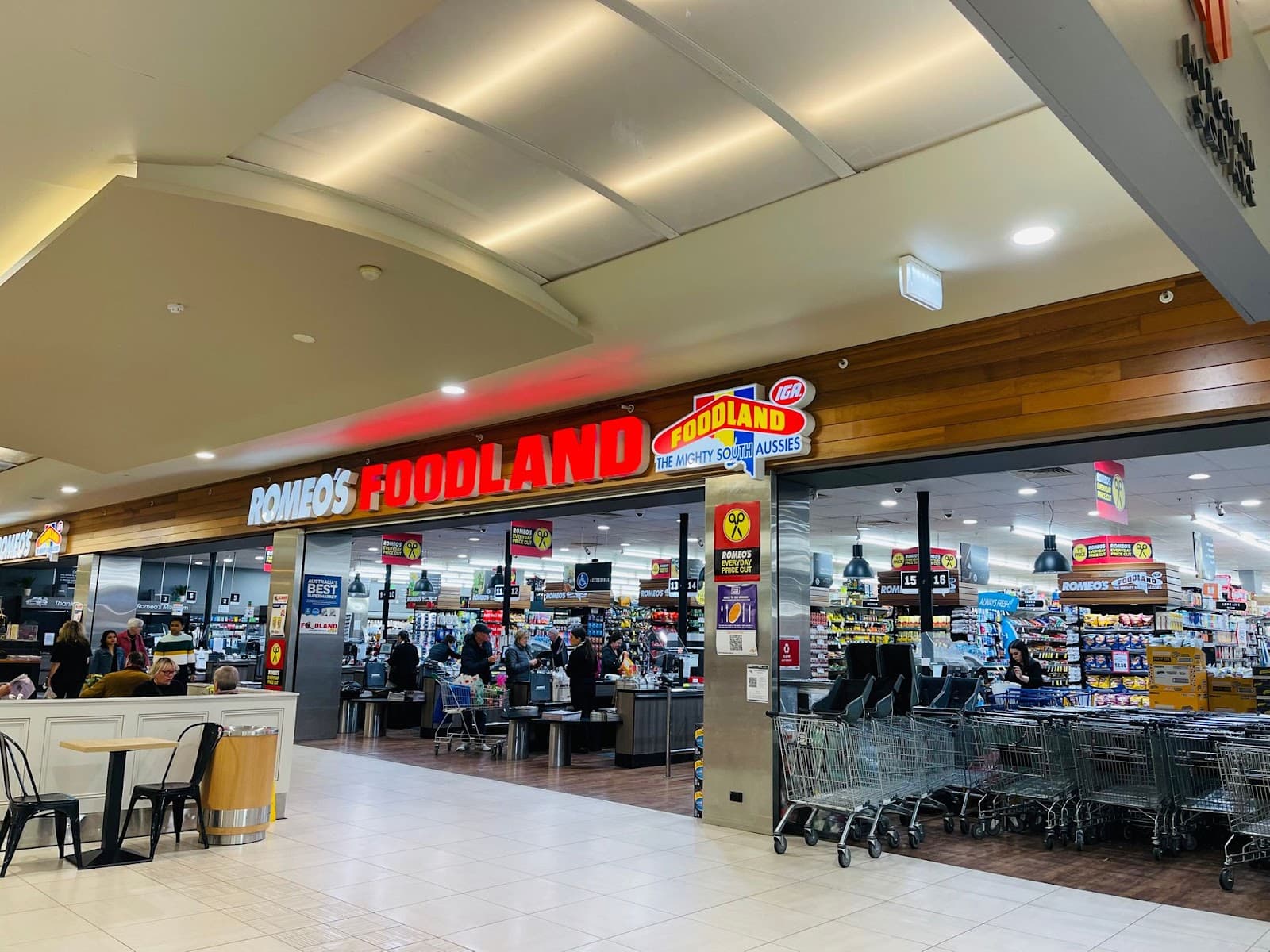 Mitcham Romeo's Foodland — Torrens Park, Adelaide