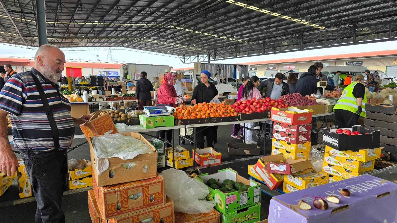 Pooraka Sunday markets — Hindmarsh, Adelaide