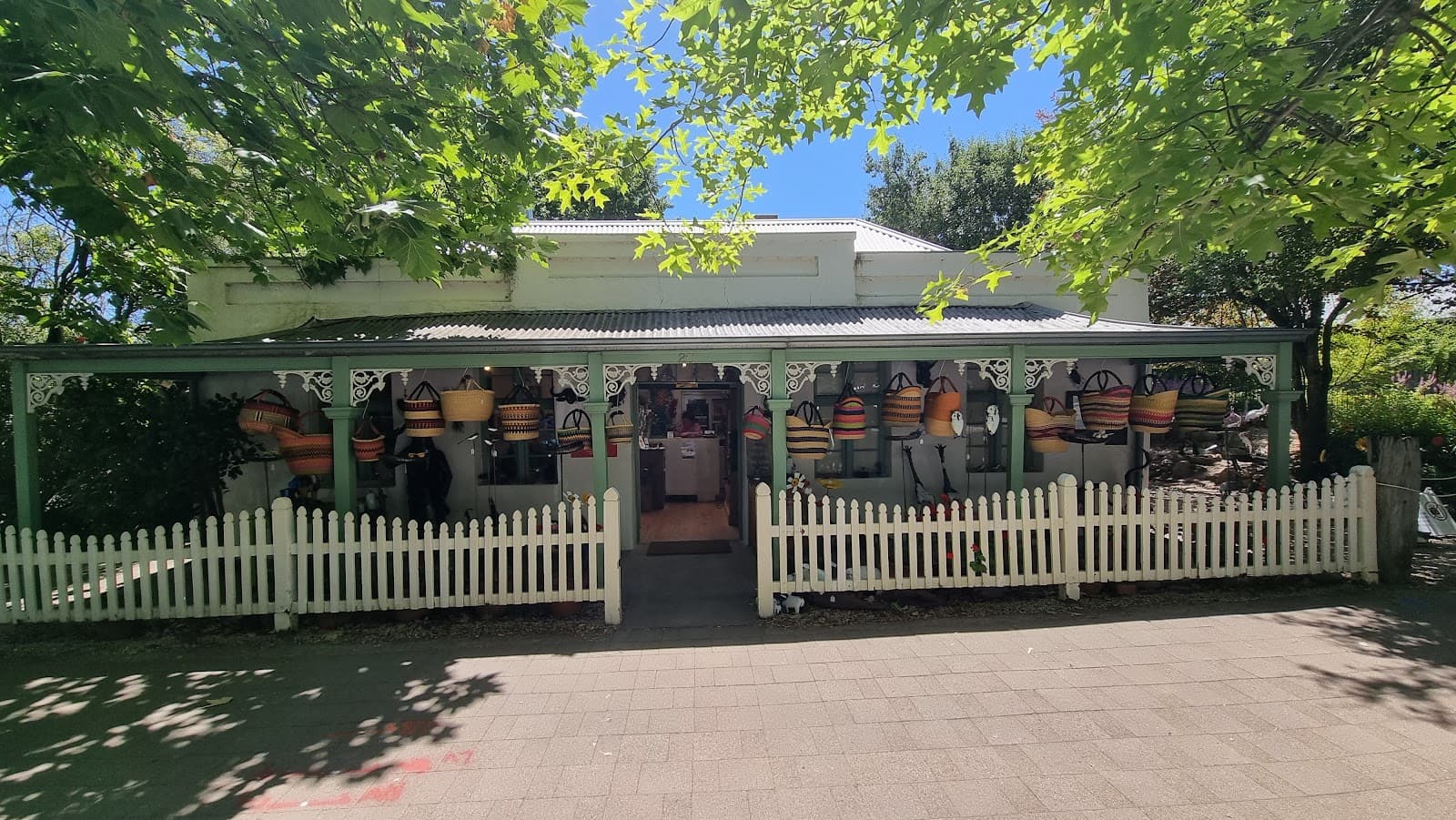 Zambezi Crafts — Hahndorf, Adelaide