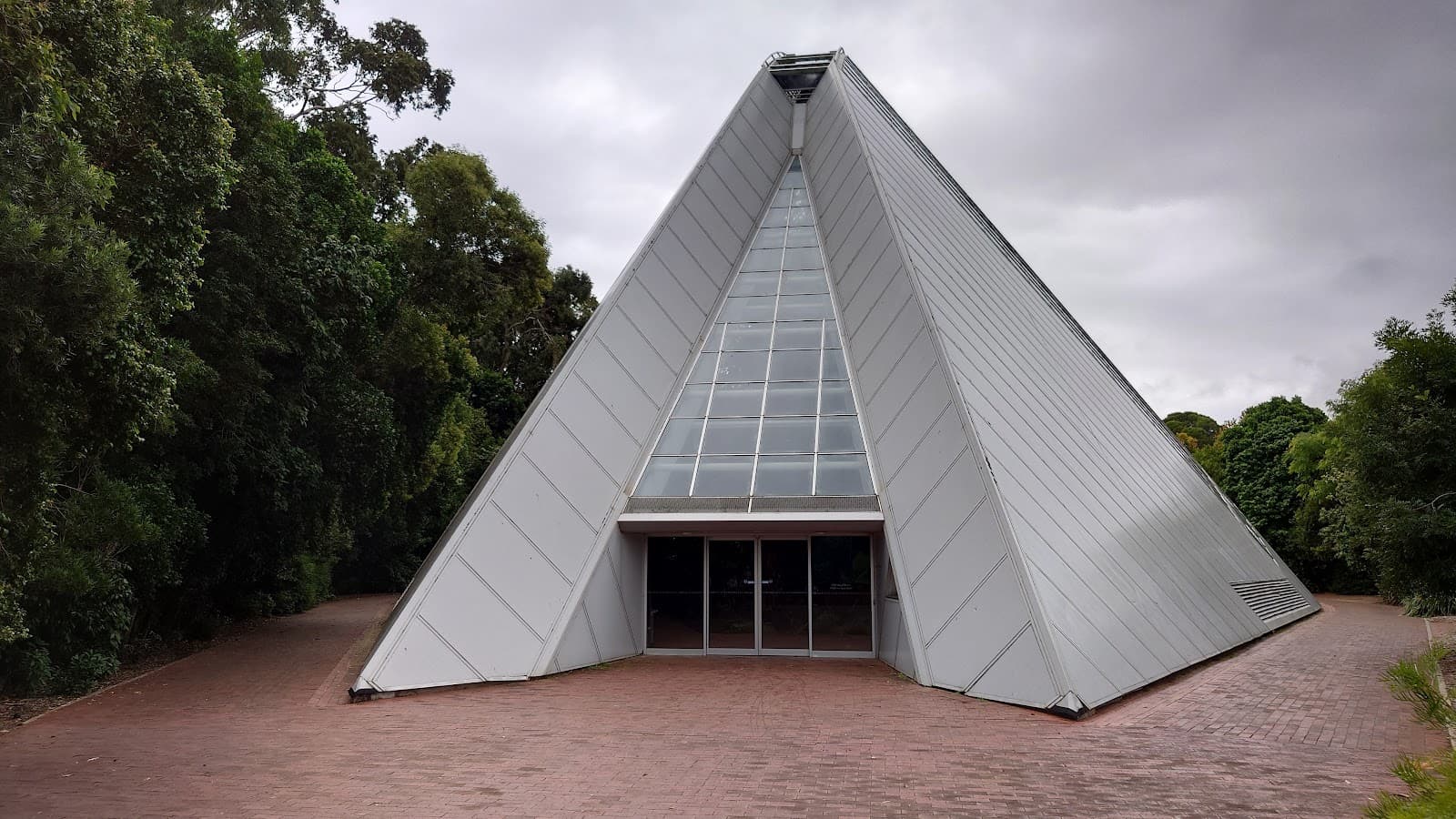 Cascade — Adelaide