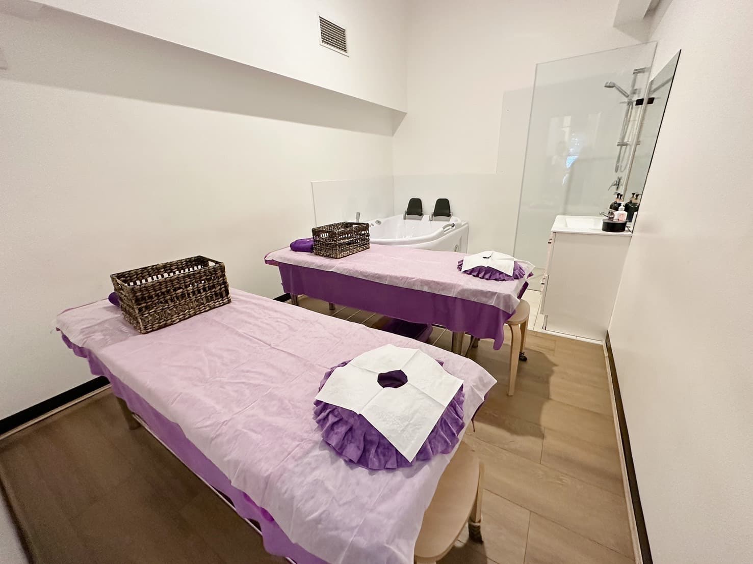 Karsa massage & day spa — Hindmarsh, Adelaide