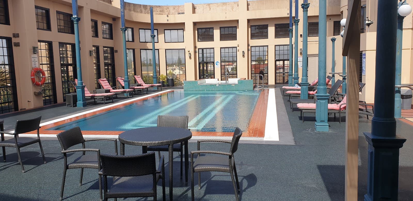 Stamford Grand Adelaide Hotel — Glenelg, Adelaide