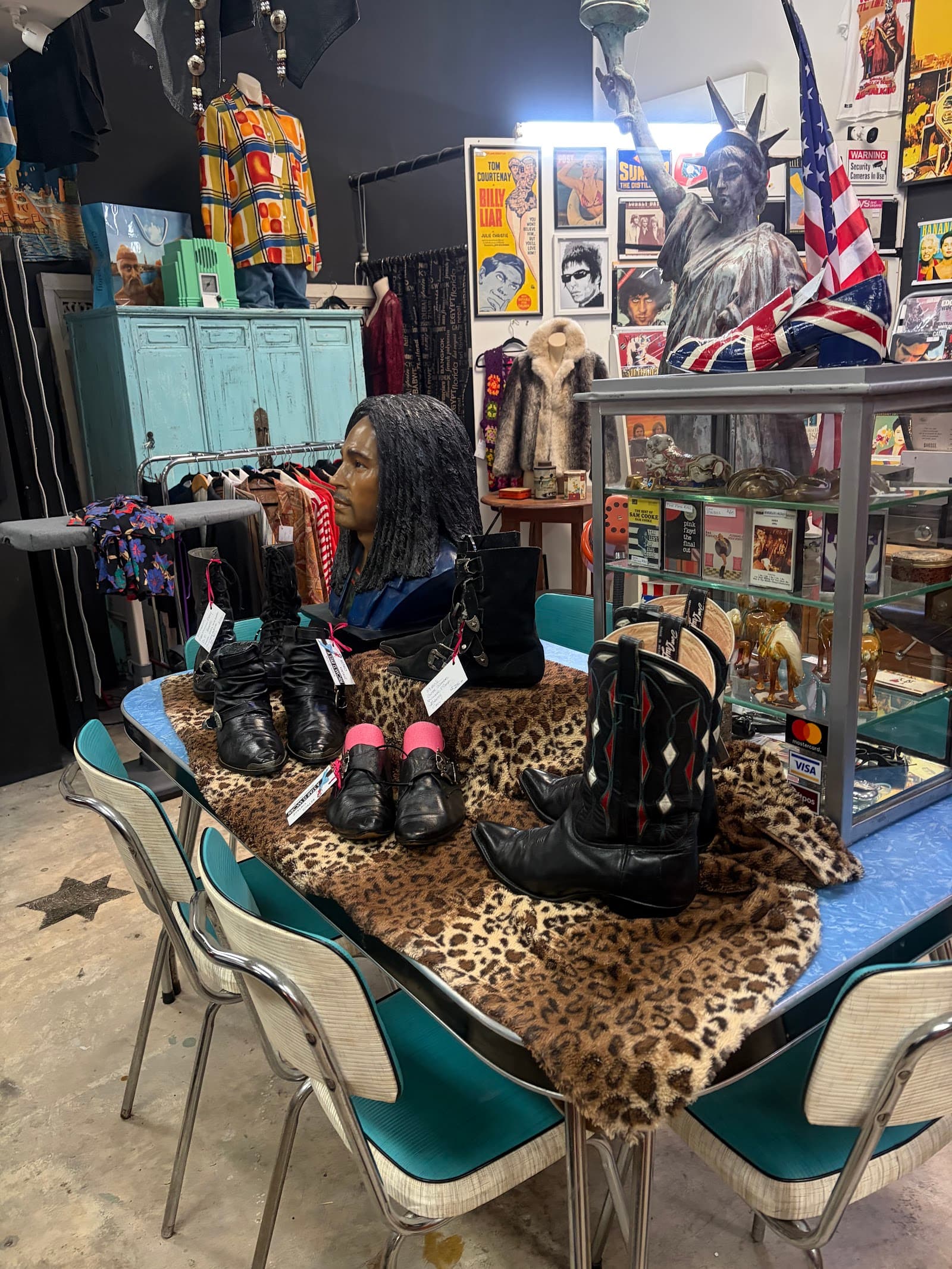 Vintage Retro Fashion — Norwood, Adelaide