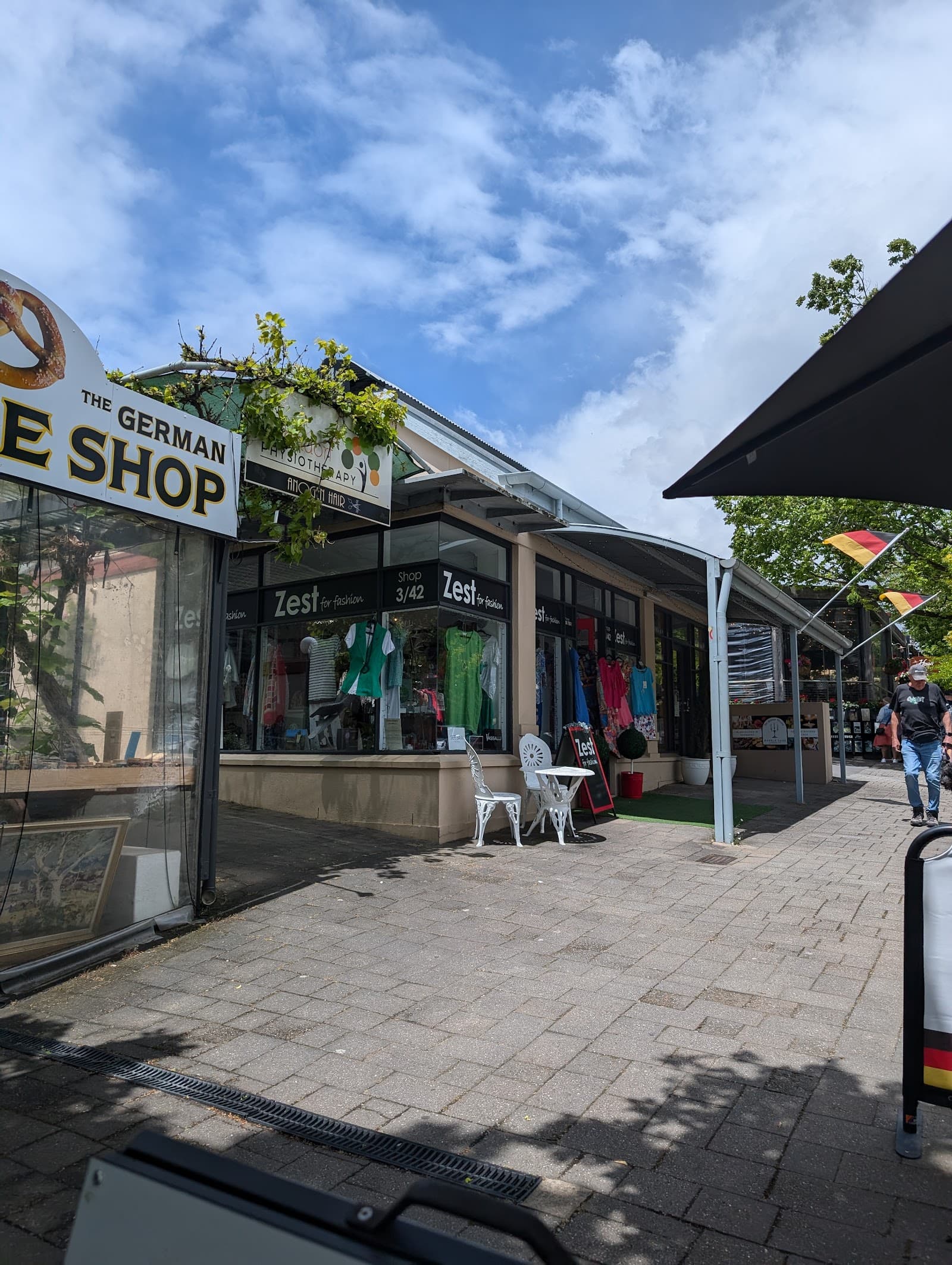 Zest For Fashion — Hahndorf, Adelaide