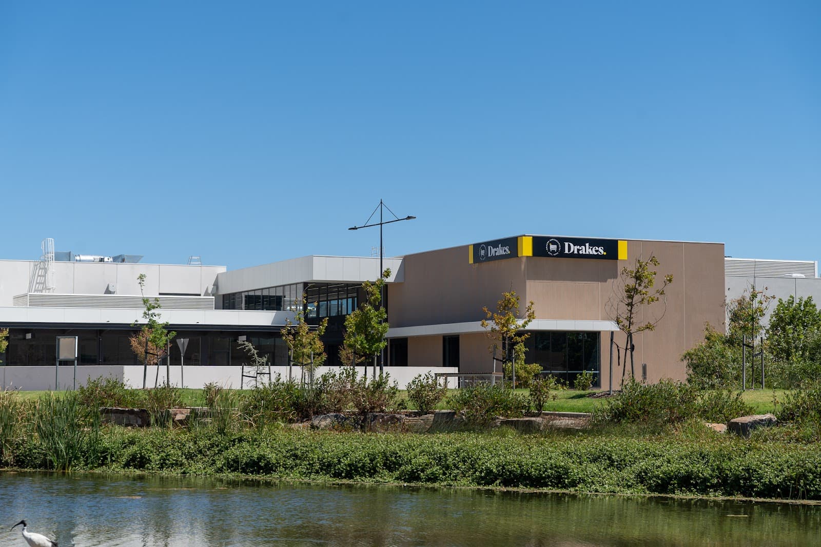 Aston Hills Shopping Centre — Hahndorf, Adelaide