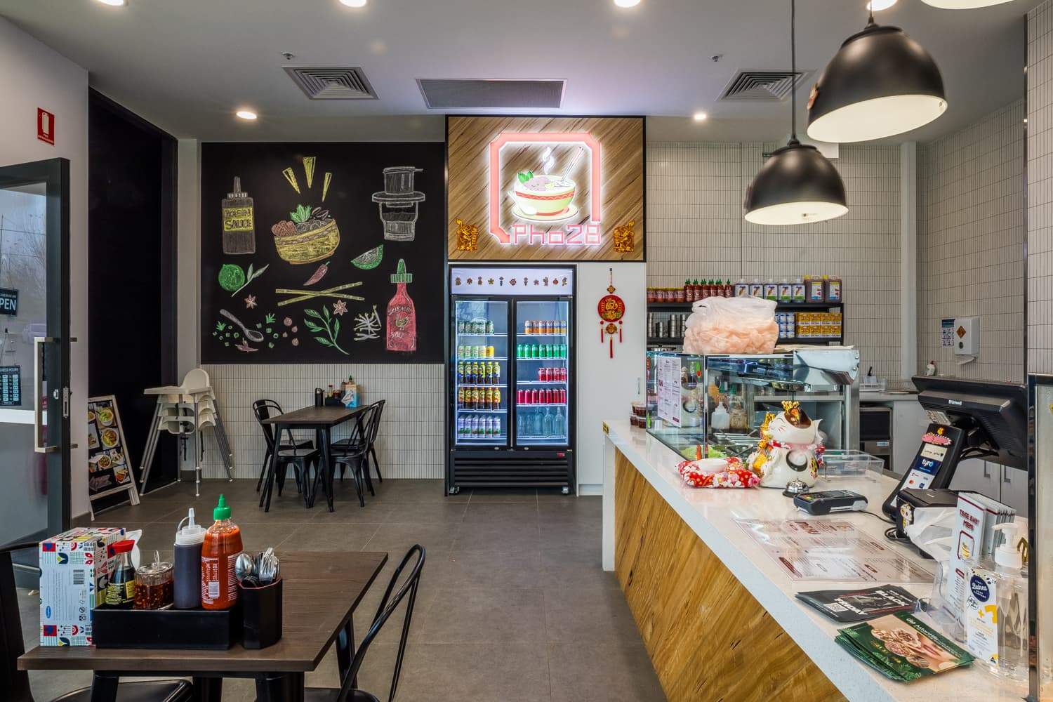 Aston Hills Shopping Centre — Hahndorf, Adelaide