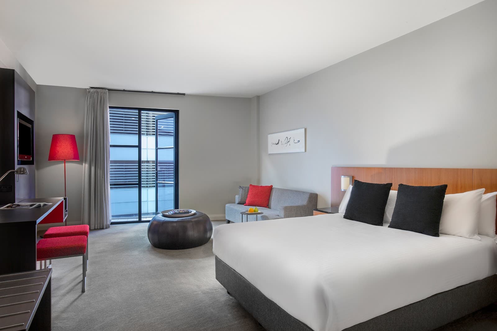 Mantra Hindmarsh Square Adelaide — Hindmarsh, Adelaide