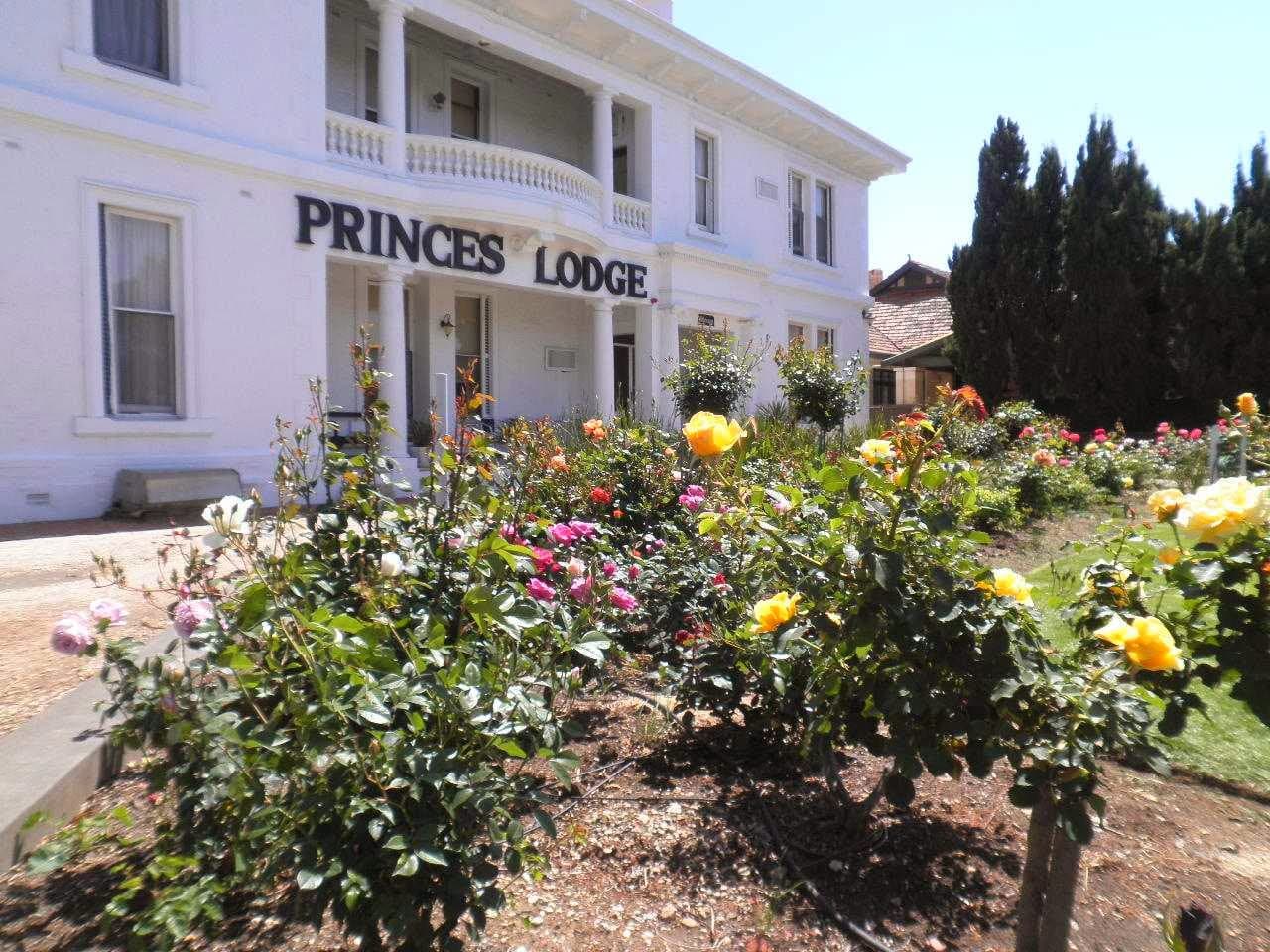 Princes Lodge Motel — Prospect, Adelaide