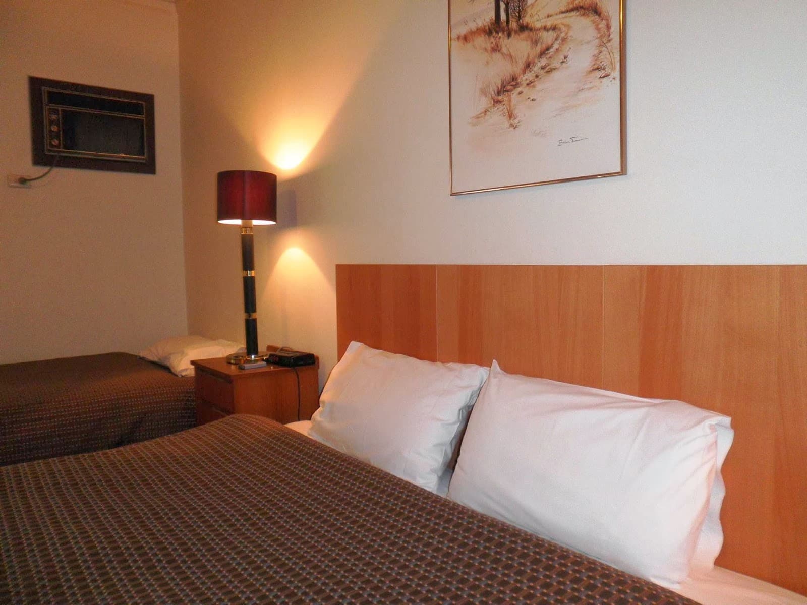 Princes Lodge Motel — Prospect, Adelaide