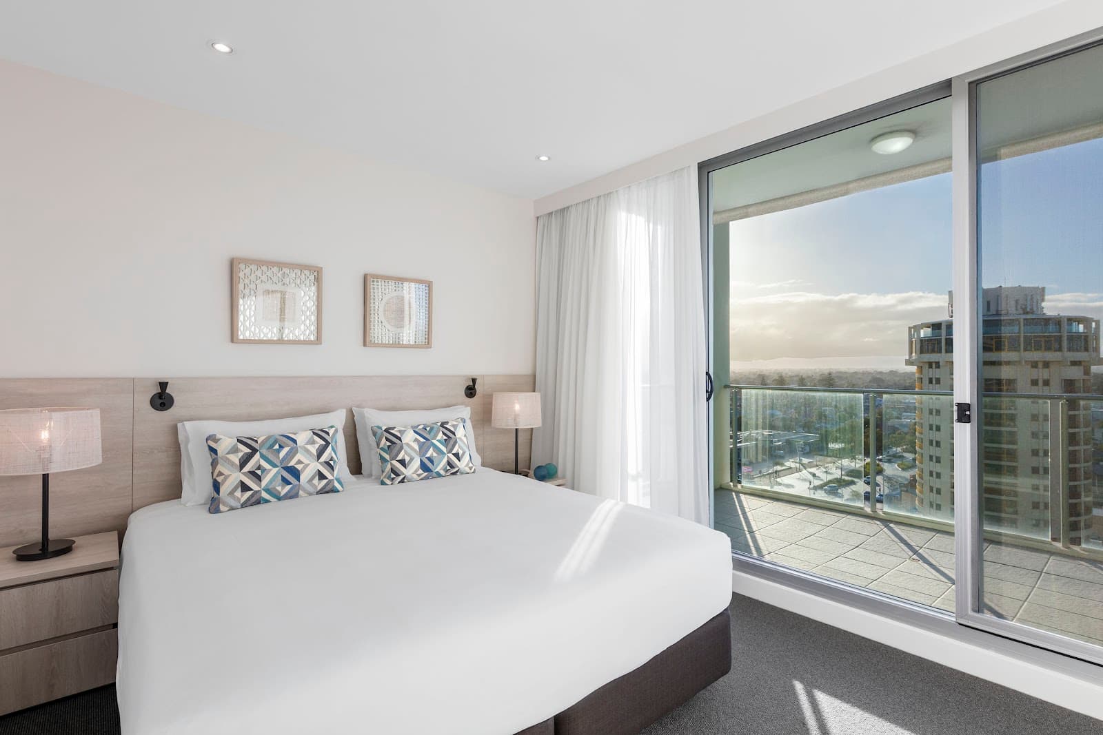 Oaks Glenelg Liberty Suites — Glenelg, Adelaide