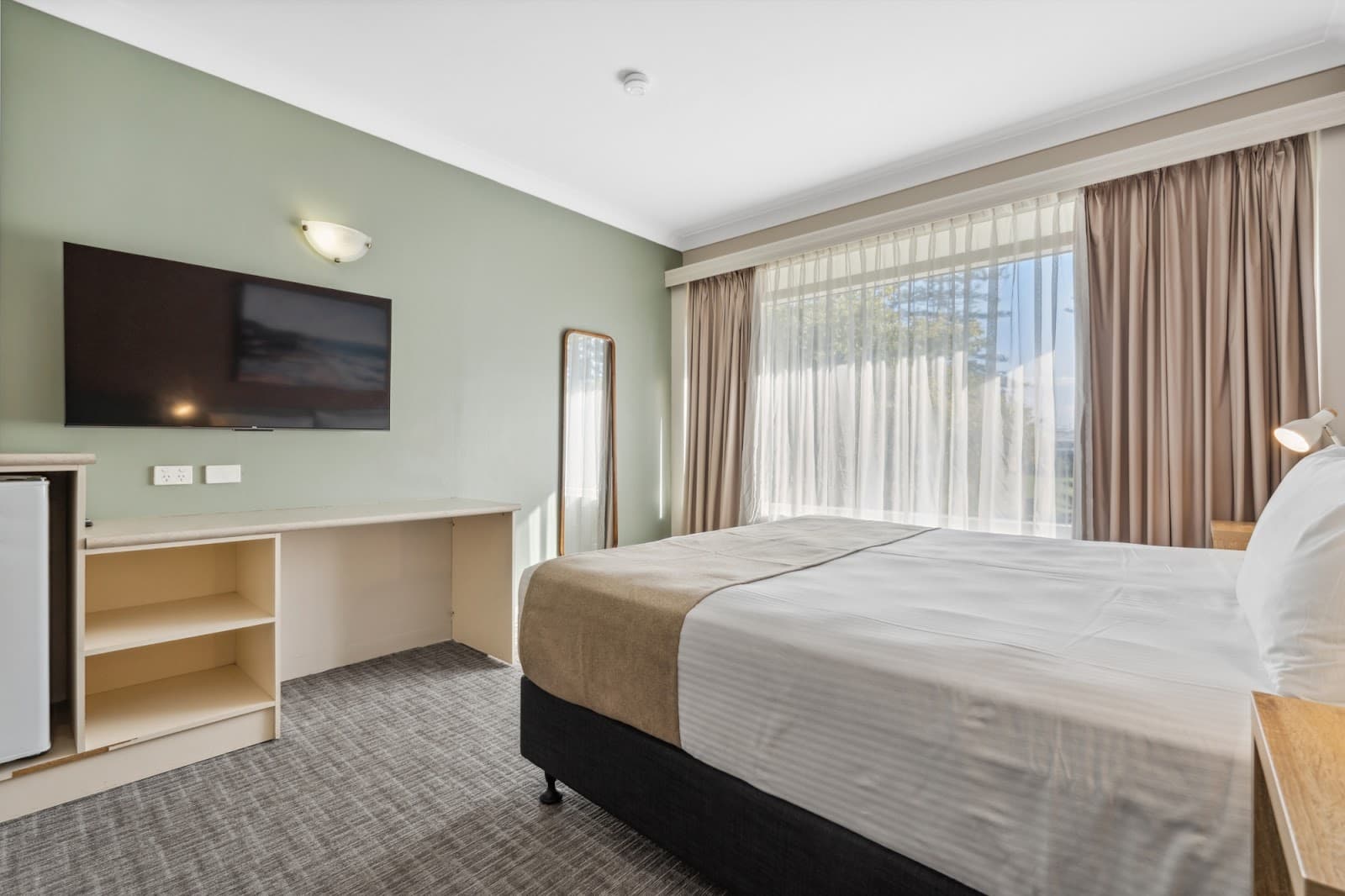 Econo Lodge Dockside Glenelg — Glenelg, Adelaide