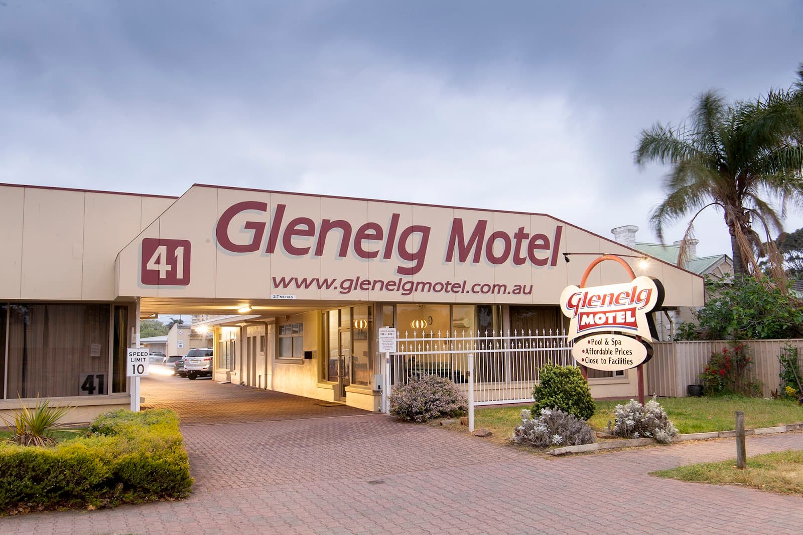 Glenelg Motel — Glenelg, Adelaide