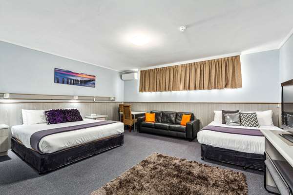 Comfort Inn Glenelg — Glenelg, Adelaide