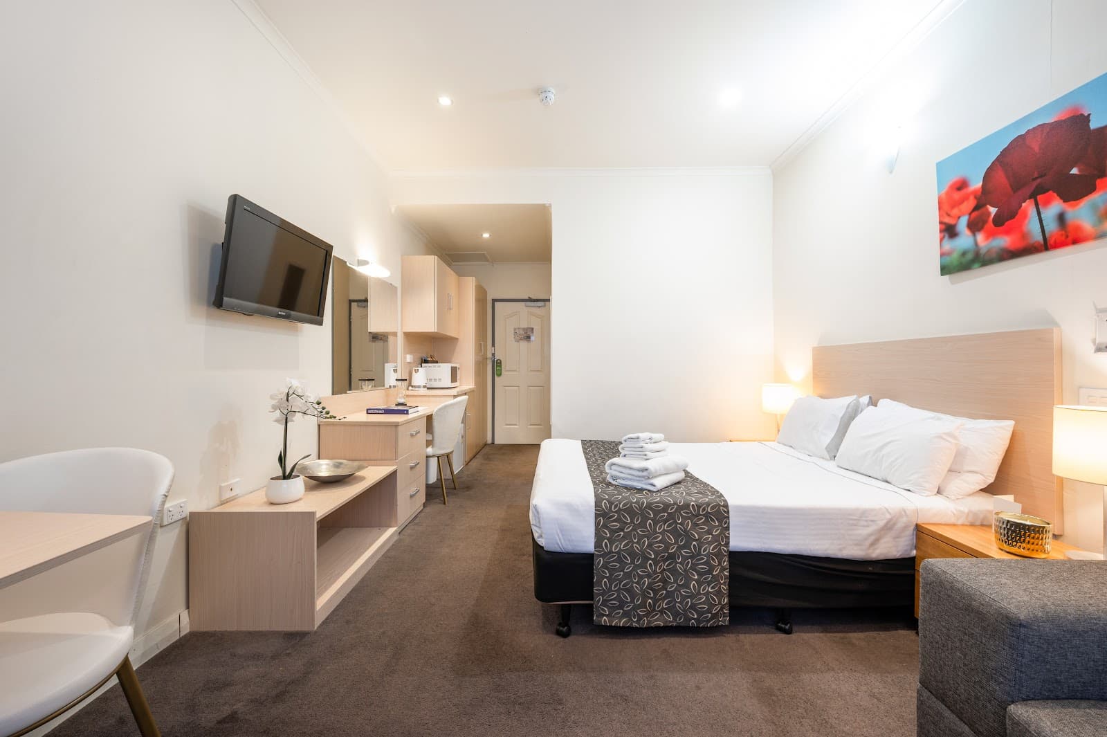 Adelaide Granada Motor Inn — Burnside, Adelaide