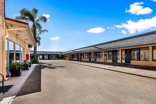 Comfort Inn & Suites Manhattan — Semaphore, Adelaide