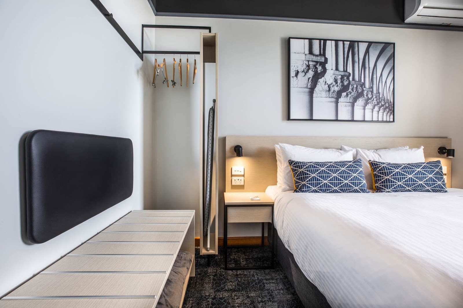Nightcap at Empire Hotel — Prospect, Adelaide