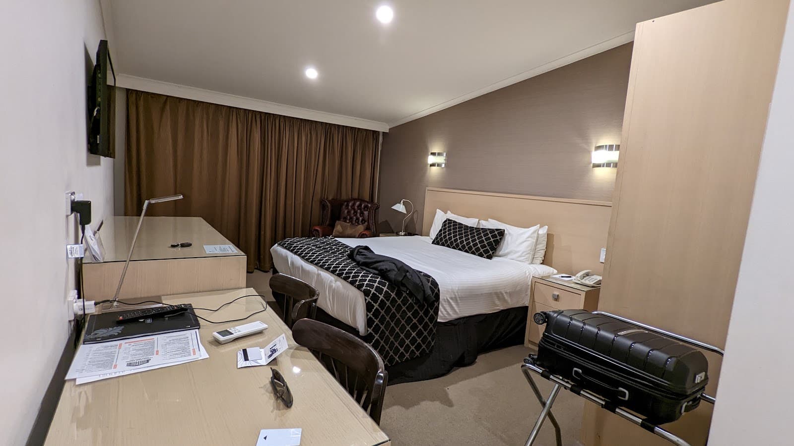 Largs Pier Hotel — Semaphore, Adelaide