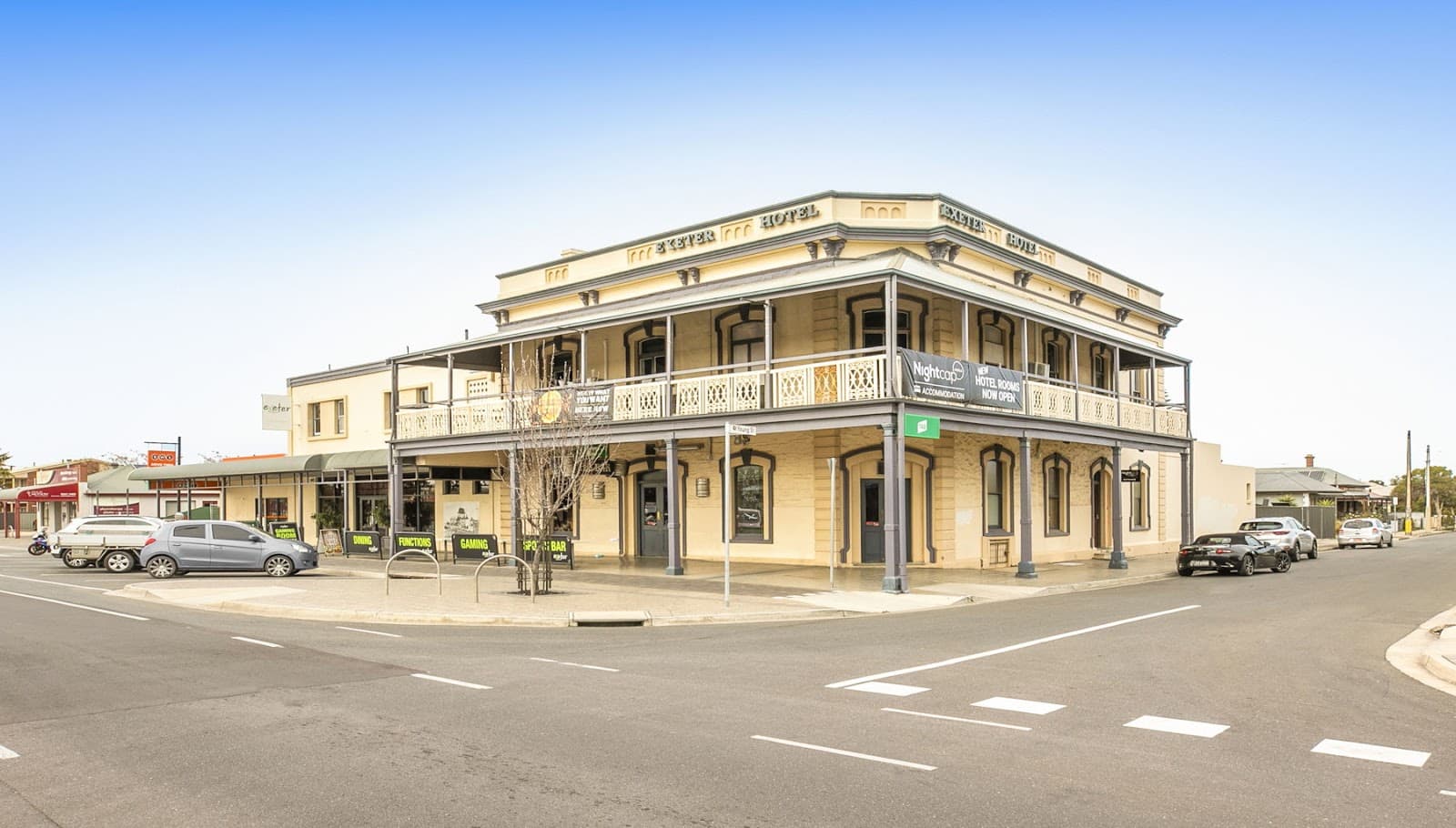 Nightcap at Exeter Hotel — Semaphore, Adelaide