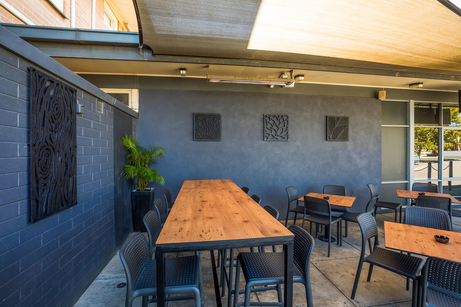 Hendon Hotel — Port Adelaide, Adelaide