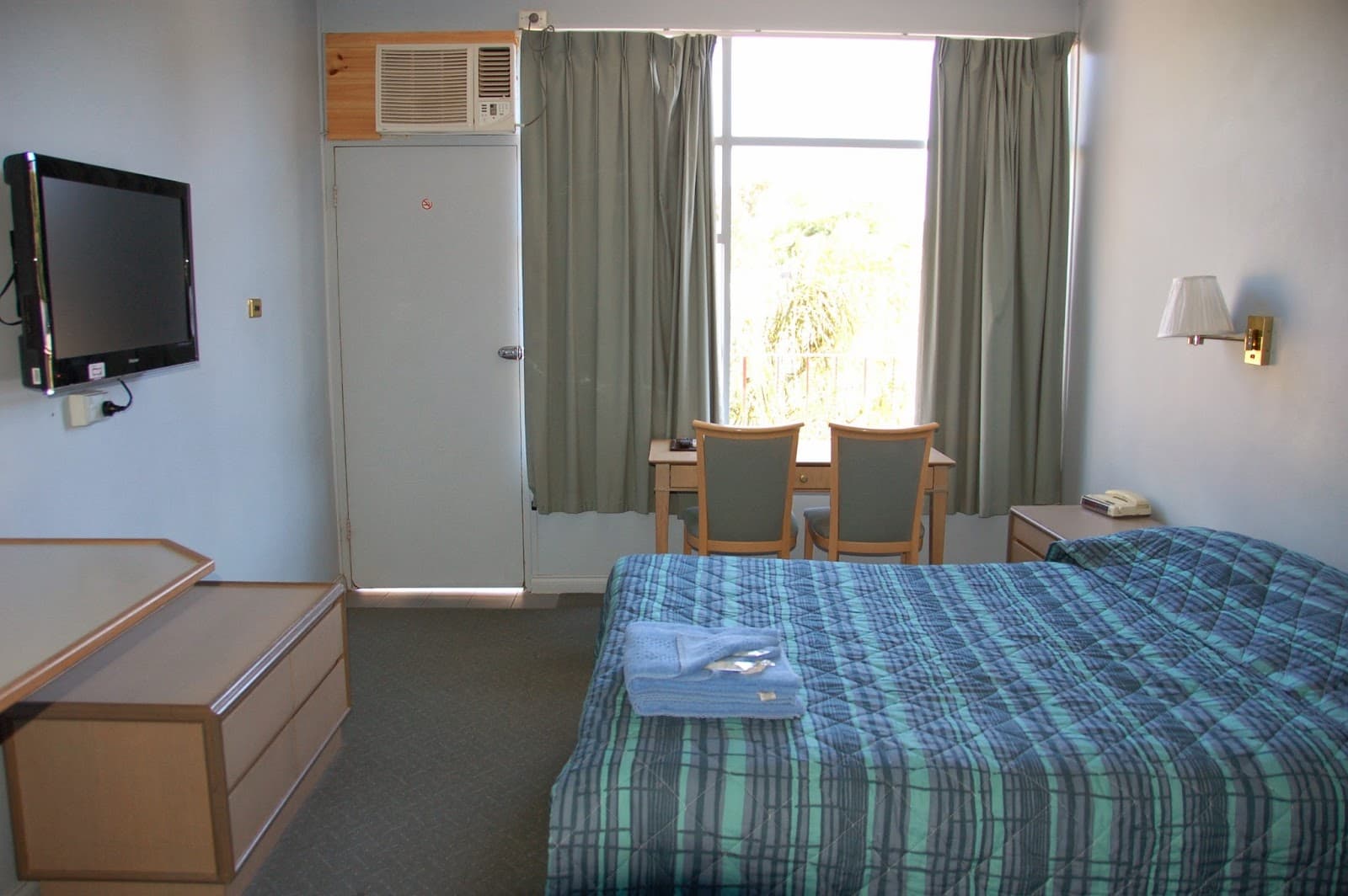 City West Motel — Hindmarsh, Adelaide