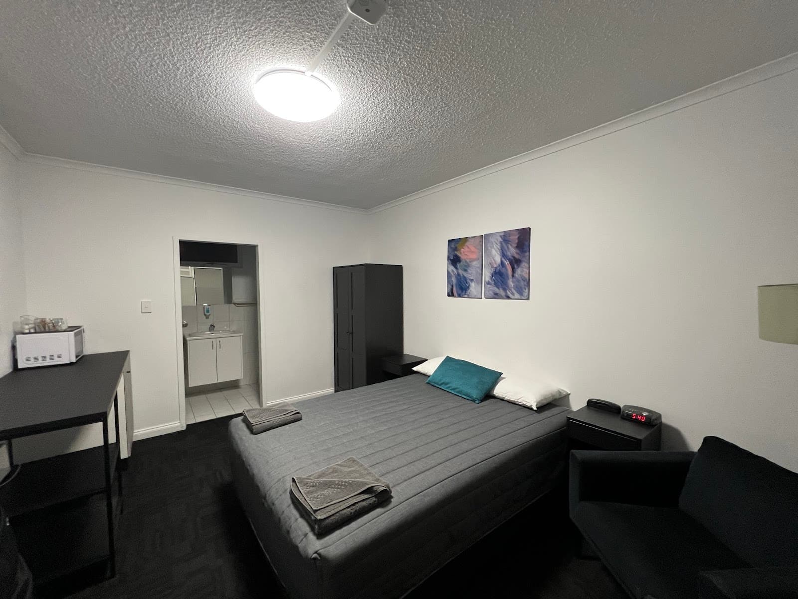 City West Motel — Hindmarsh, Adelaide