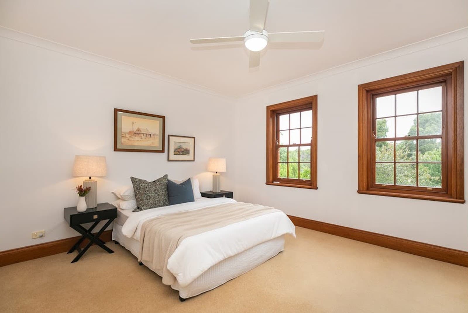 Hahndorf Luxury Retreat — Hahndorf, Adelaide
