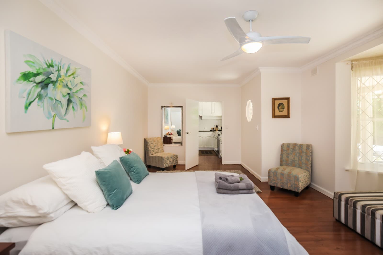 Hahndorf Apartments - Main Street Hahndorf - Best Location — Hahndorf, Adelaide